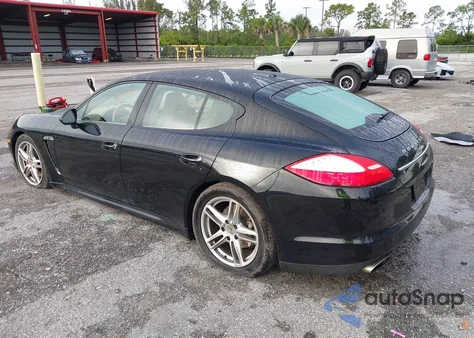 2012 Porsche Panamera 4 из США, поврежденный, VIN WP0AA2A77CL013761